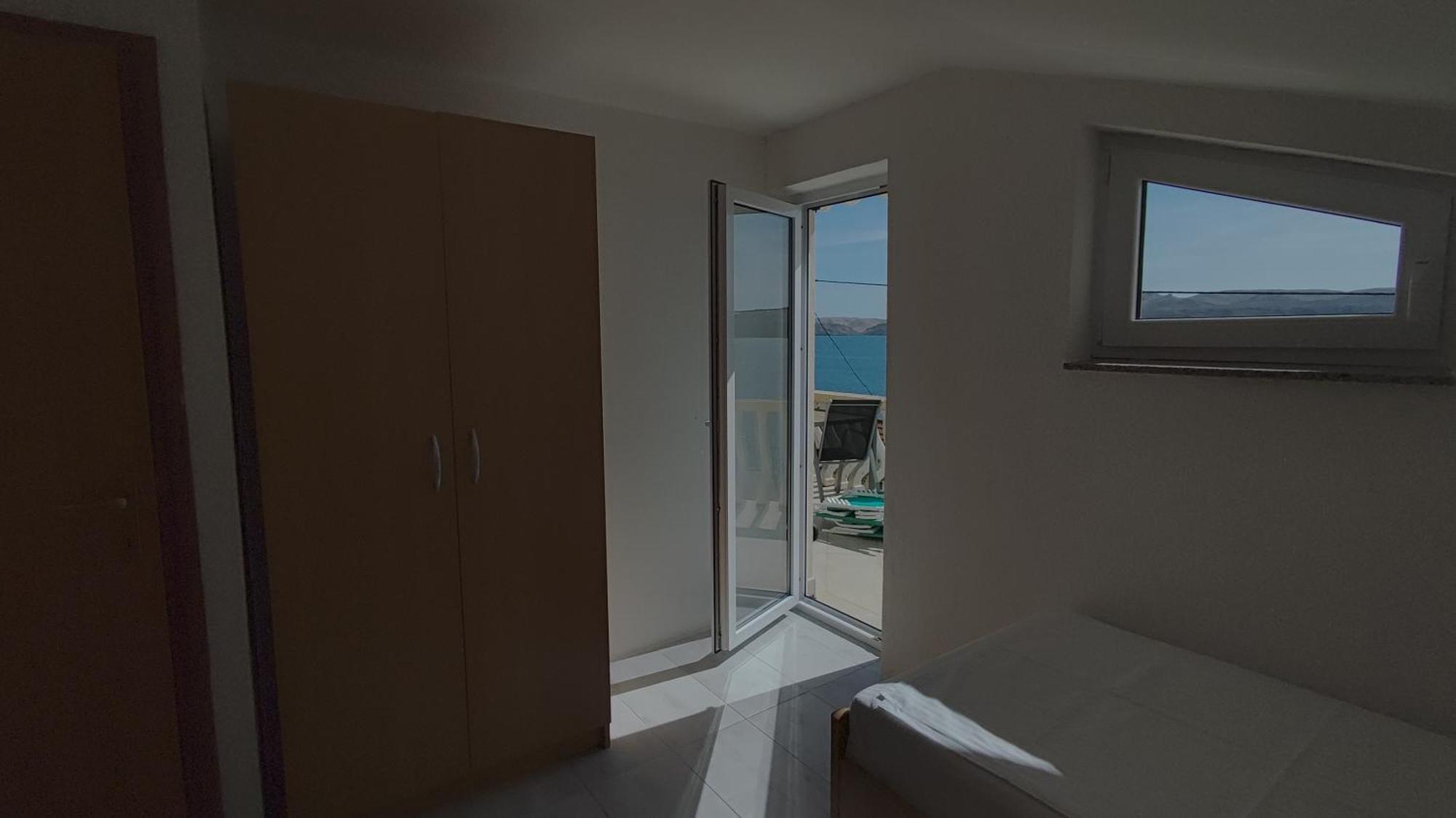 Apartman Tea Karlobag Zewnętrze zdjęcie